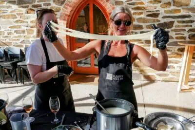 Guest stretching Mozzarella