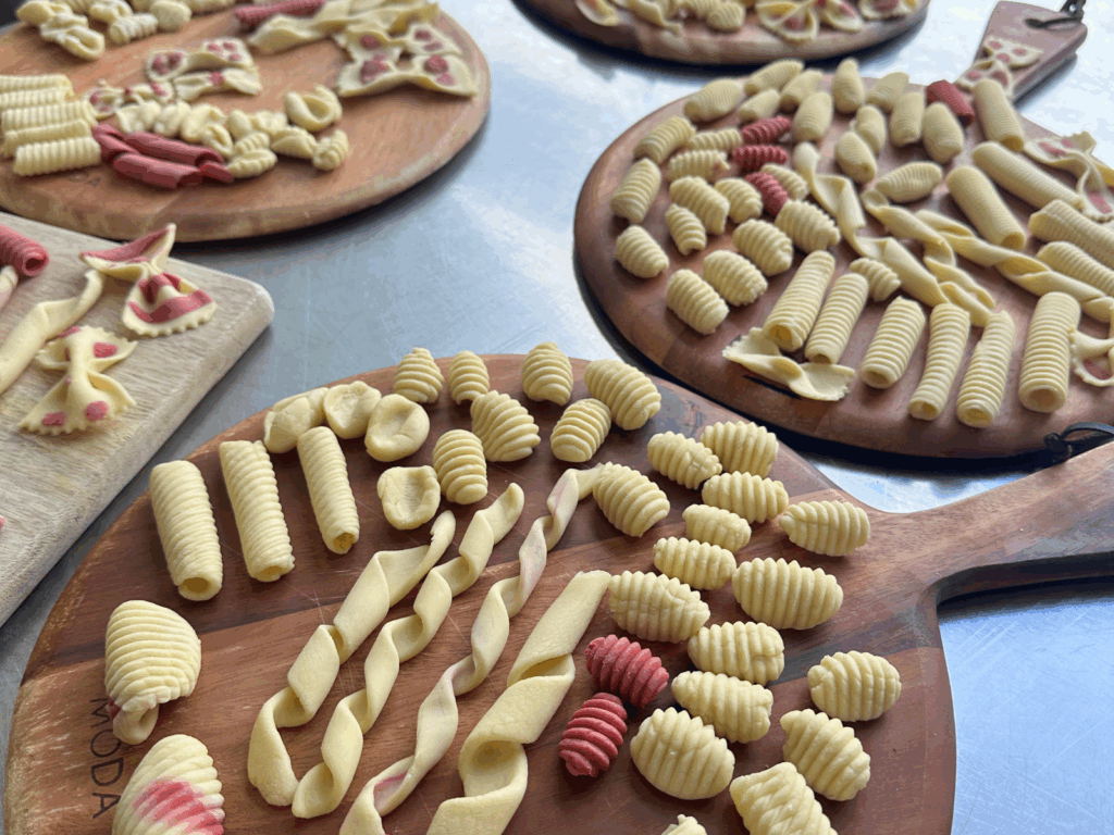 Hand-shaped pasta sheets