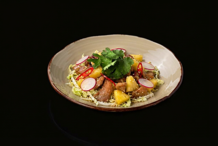Vietnamese Beef Salad with pineapple