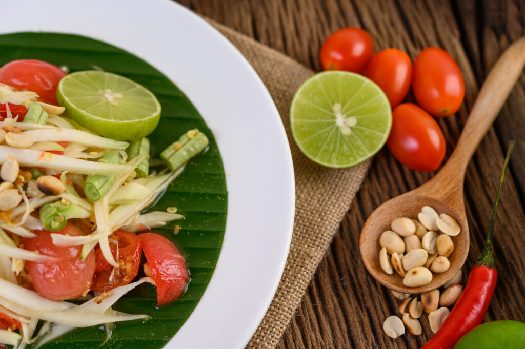 Green Papaya and Chicken Salad (Gỏi Đu Đủ Gà) Recipe